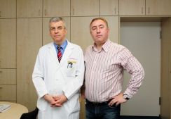 Пр. д.м.н. З. Россол и руководитель "Феникс Сервис GmbH"